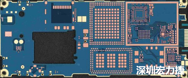 手機可用的PCB空間相當(dāng)小，而1片式的設(shè)計是節(jié)省成本的作法，如何做到區(qū)隔不同子系統(tǒng)、降低雜訊干擾，是設(shè)計關(guān)鍵。