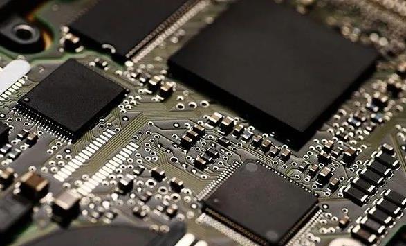 PCBA加工貼片元器件與插件元器件的區(qū)別在哪？