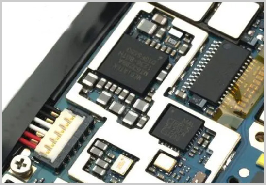 PCB設(shè)計(jì)如何避免連錫？實(shí)用技巧與預(yù)防方案